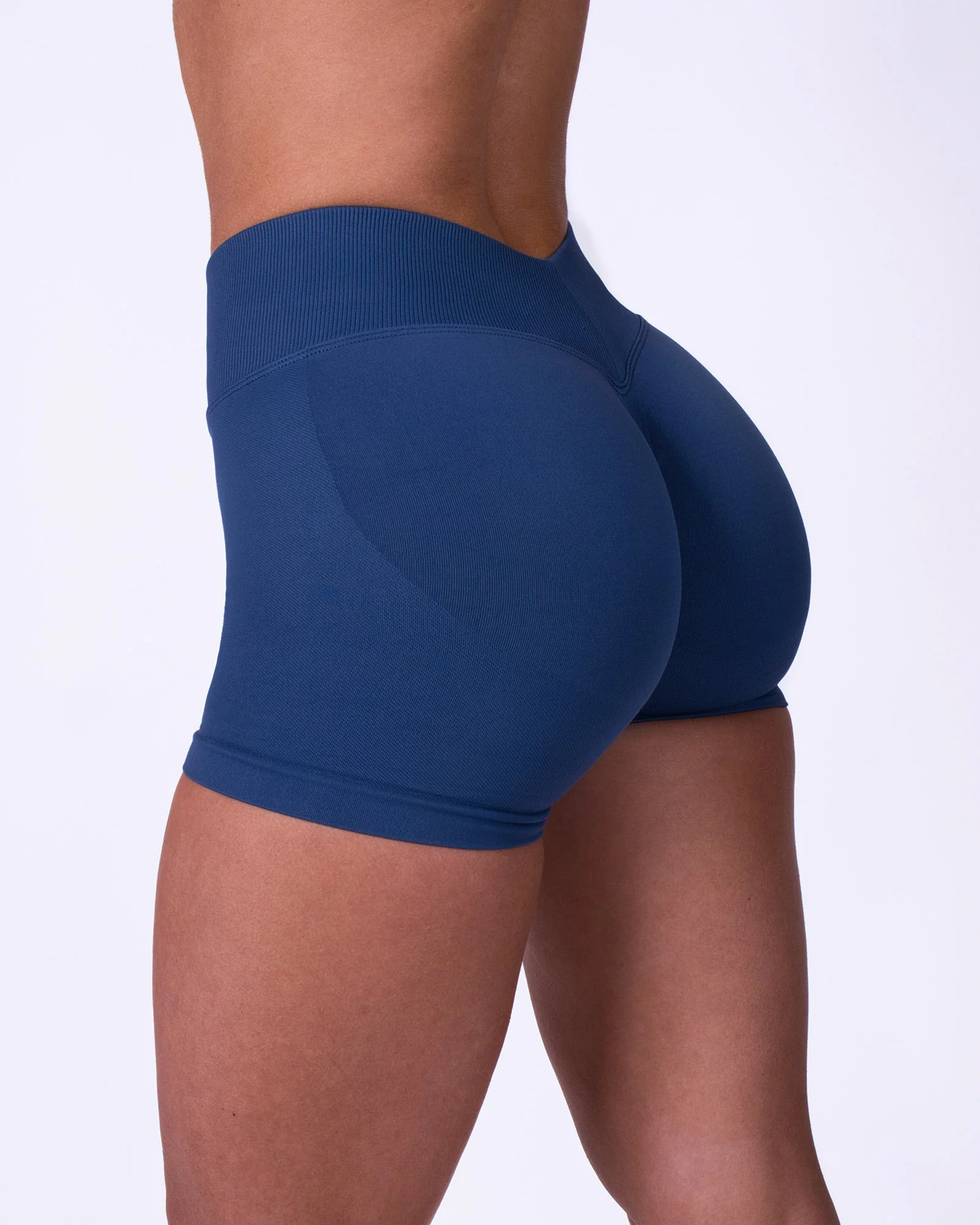 Captivate V Shorts - Image 3
