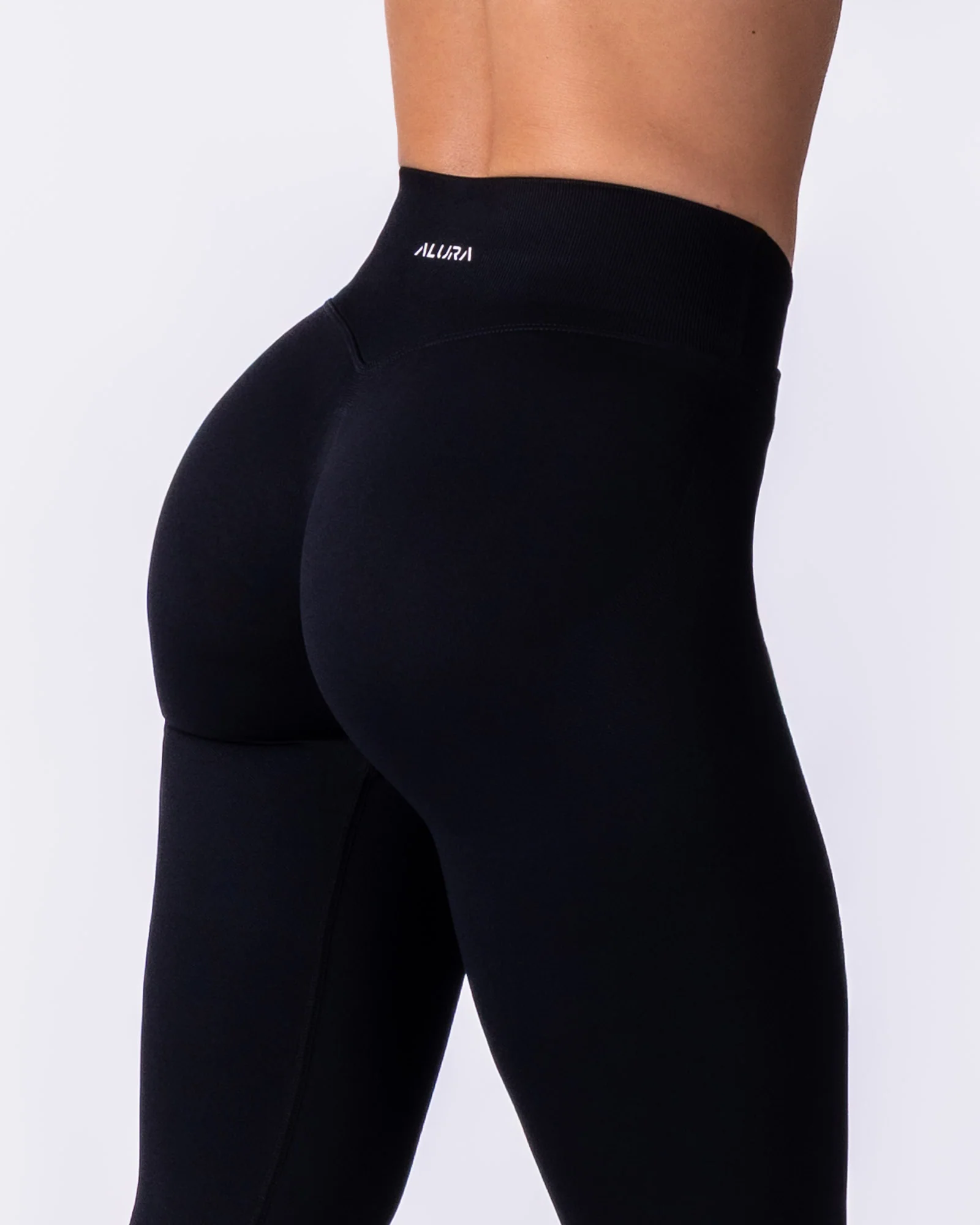 Captivate X Leggings - Image 3