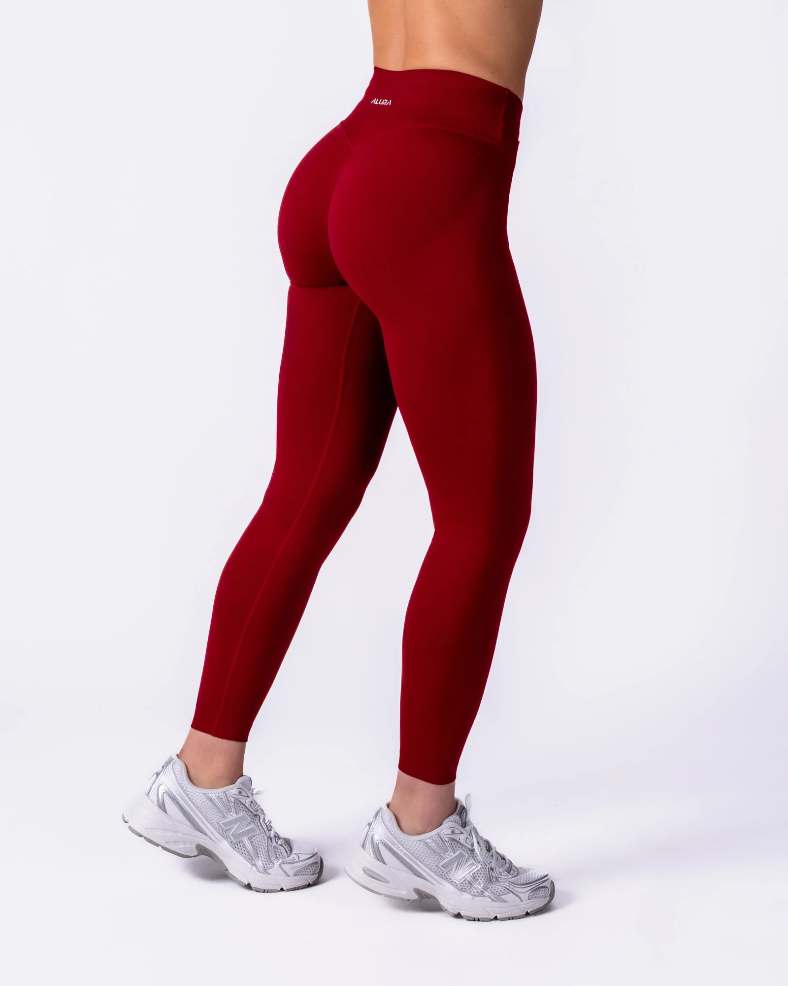Captivate X Leggings - Image 3